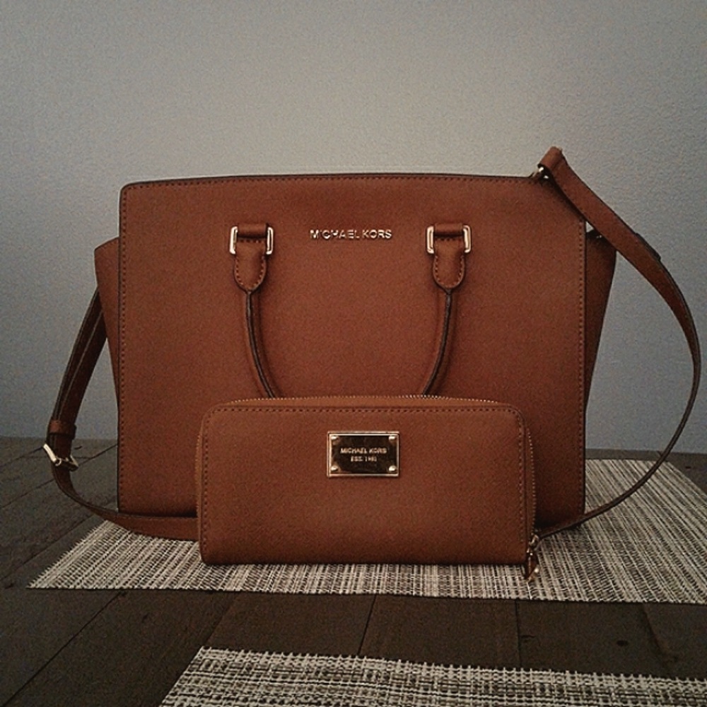 2pc: Authentic Michael Kors Selma Saffiano Leather Satchel & Wallet